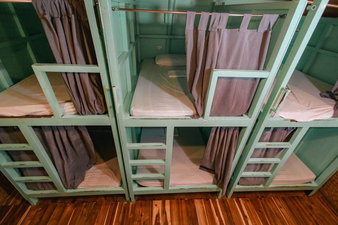 Mad Monkey Hostel Nacpan Beach (Adults Only) El Nido Exterior photo
