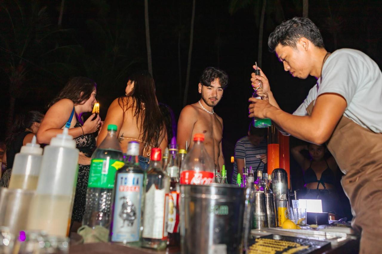 Mad Monkey Hostel Nacpan Beach (Adults Only) El Nido Exterior photo