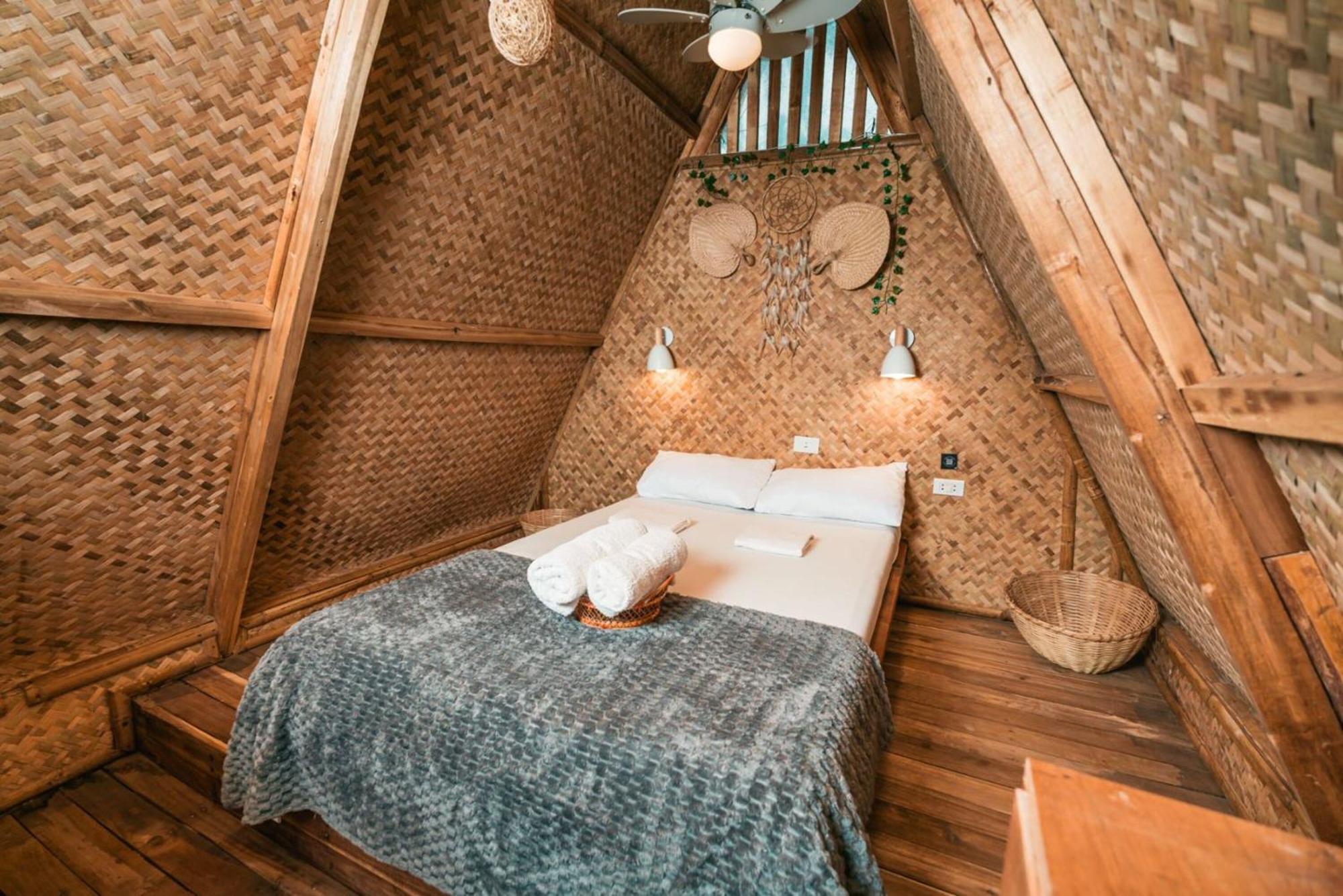 Mad Monkey Hostel Nacpan Beach (Adults Only) El Nido Exterior photo